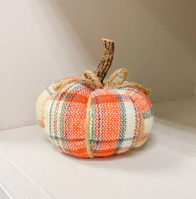 Small Plaid Pumpkin