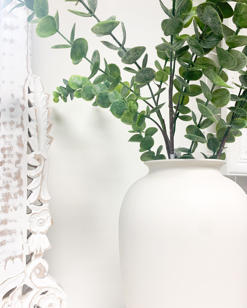 Green Eucalyptus Spray Stem