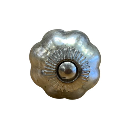 Knob - Silver-Look Scalloped with Centre Detail (34)