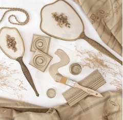Metallic - Vintage Gold | Fusion Mineral Paint